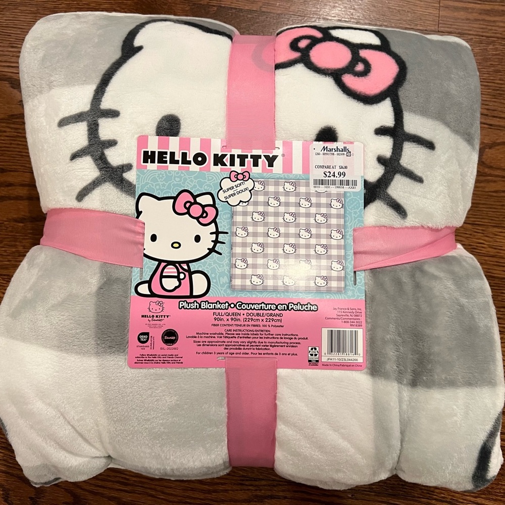 Hello Kitty Plush Blanket
